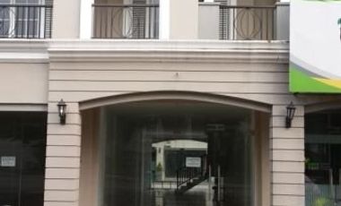 Ruko 2 lantai lingkungan ruko sudah banyak terhuni citra lake sawangan depok