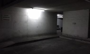 Estacionamiento en Venta en Hernando de Aguirre/ Carmen Sylva
