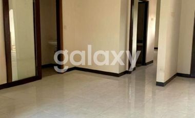 RUMAH STRATEGIS 2 LANTAI DI RUMAH BIKINI PADANGSAMBIAN KLOD DENPASAR, BALI