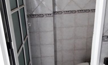 ArgenpropGestión  >>  Propiedades F PORTELA AL 400 AMPLIA OFICINA EN EXCELENTE UBICACION