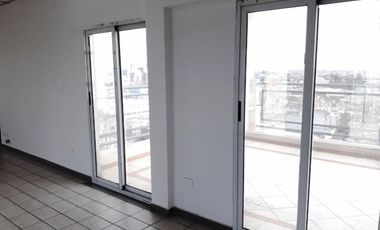 ArgenpropGestión  >>  Propiedades F PORTELA AL 400 AMPLIA OFICINA EN EXCELENTE UBICACION