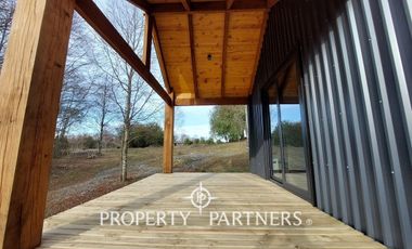 Gran casa estilo galpón en Parque Los Guindos