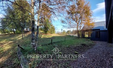 Gran casa estilo galpón en Parque Los Guindos