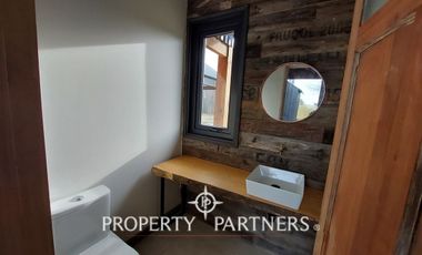 Gran casa estilo galpón en Parque Los Guindos