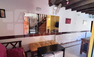 Duplex de 3 ambientes a mts del mar