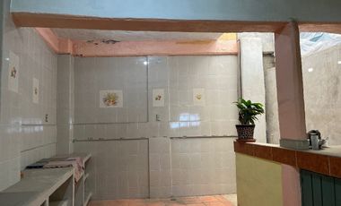 Venta de terreno con construcción