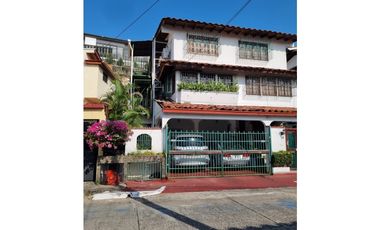 SE VENDE CASA EN HATO PINTADO $ 380,000!!!!