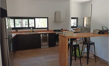 CASA EN VENTA VILLAROBLES 376 ALBATROS
