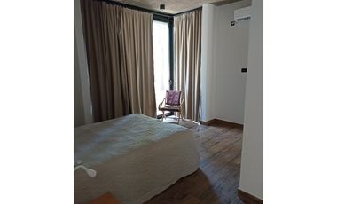 CASA EN VENTA VILLAROBLES 376 ALBATROS