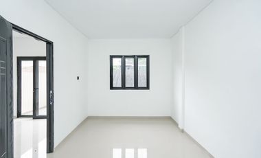 Rumah Siap Huni 14 Mnt ke Summarecon Mall Bekasi Hadap Selatan J-42014