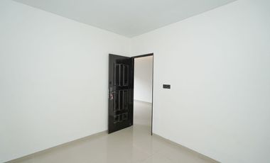 Rumah Siap Huni 14 Mnt ke Summarecon Mall Bekasi Hadap Selatan J-42014