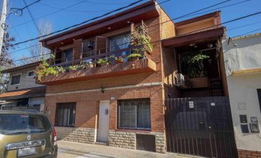 Casa de 6 ambientes en venta en Olivos