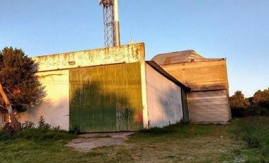 Villa Gesell, Venta Galpon Boulevard