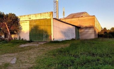 Villa Gesell, Venta Galpon Boulevard