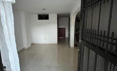 casa en arriendo en ciudad los Álamos. Cod A2061