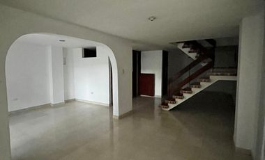 casa en arriendo en ciudad los Álamos. Cod A2061