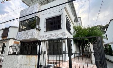 casa en arriendo en ciudad los Álamos. Cod A2061