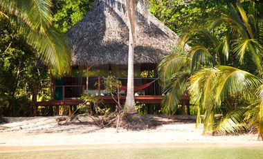 SEA Confiable Vende ECO RESORT en Bocas del Toro
