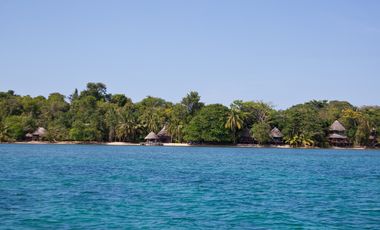 SEA Confiable Vende ECO RESORT en Bocas del Toro
