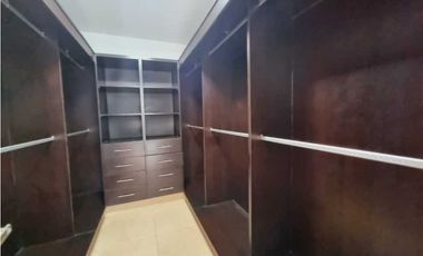 APARTAMENTO EN PH PARAMOUNT, COSTA DEL ESTE 323m2 VISTA AL MAR