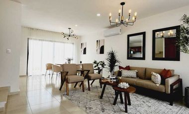 Casa en VENTA en LOMAS DEL MEDITERRANEO