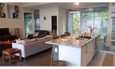 VENTA DE CASA EN ALTOS DEL MARIA 2500 M²