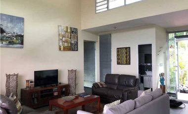 VENTA DE CASA EN ALTOS DEL MARIA 2500 M²