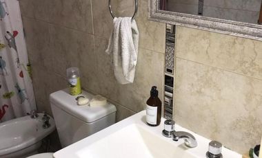 VENTA Y/O PERMUTA - MORÓN CENTRO - MITRE 1289 - IMPECABLE  DEPTO. 2 AMBIENTES EN 3° PISO AL FRENTE, MUY VENTILADO Y LUMINOSO
