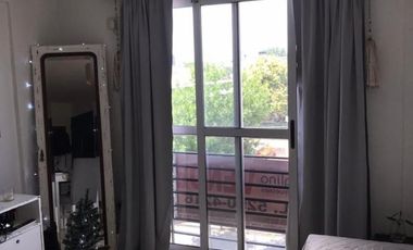 VENTA Y/O PERMUTA - MORÓN CENTRO - MITRE 1289 - IMPECABLE  DEPTO. 2 AMBIENTES EN 3° PISO AL FRENTE, MUY VENTILADO Y LUMINOSO