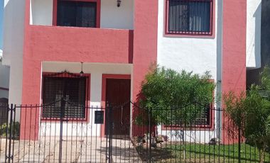Casa en renta en Fraccionamiento La Florida entre Plaza Altabrisa y Macroplaza