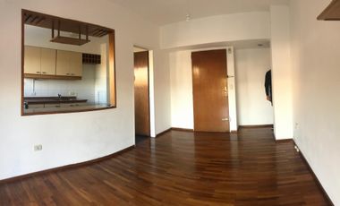 Venta Dpto 2 Ambientes Con Cochera Y Balcon