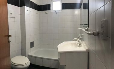 Venta Dpto 2 Ambientes Con Cochera Y Balcon