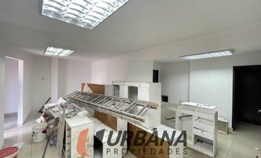 LOCAL PARA CENTROS MÉDICOS