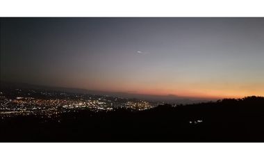 Se vende Finca en Dosquebradas por Playa Rica