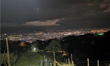 Se vende Finca en Dosquebradas por Playa Rica