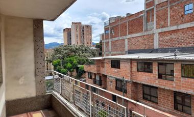 APARTAMENTO en VENTA en Medellín Prado