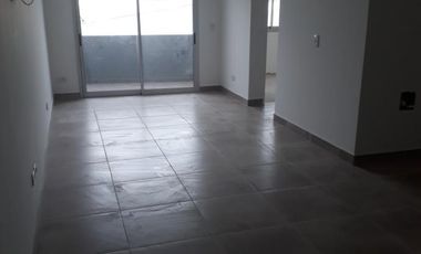 Departamento en venta en Berazategui Este