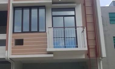 House For Sale in Valenzuela City - 5 bedrooms