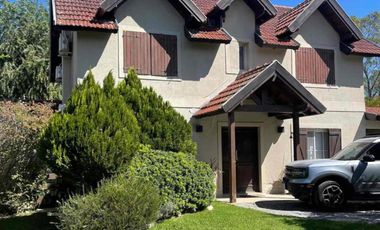 Alquiler de casa AMOBLADA en Echeverria del lago- Canning