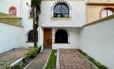 Casa en Venta en Plazas del Sol, 1a Sección, Querétaro.