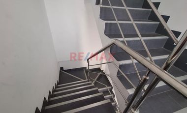 Departamento En Alquiler En Urbanización La Ensenada - Iii Etapa