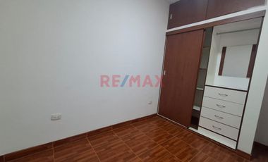 Departamento En Alquiler En Urbanización La Ensenada - Iii Etapa