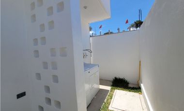 Privada En Blvd Banderas Zona Santa Fe