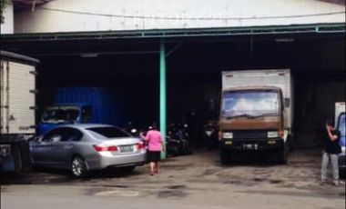 SEWA GUDANG 2 LT  LUAS DI  KEBAYORAN LAMA JAKARTA SELATAN
