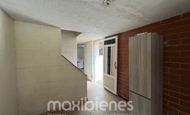 casa en venta en  ditaires. Cod V64975