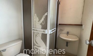 casa en venta en  ditaires. Cod V64975