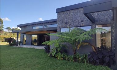 Casa finca en venta la Ceja Antioquia  sector el Tambo LDC