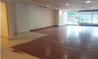 local en arriendo/venta en santa barbara occidental-usaquén. Cod A1105096