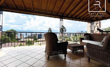 casa en venta en el poblado. Cod V11138