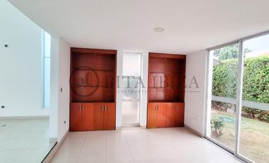 casa en arriendo/venta en bocono. Cod V2941